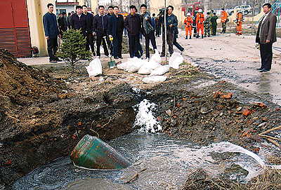 河間氯氣泄露最新情況，一場意外的氣體泄漏冒險